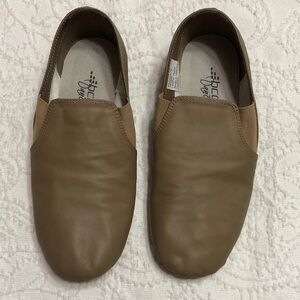 BCG Dance Women’s Size 7B Dance Ballet Nude/Tan Shoes